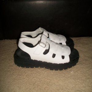 SKECHERS Jammers Throwback Fisherman sandals size 9, NIB